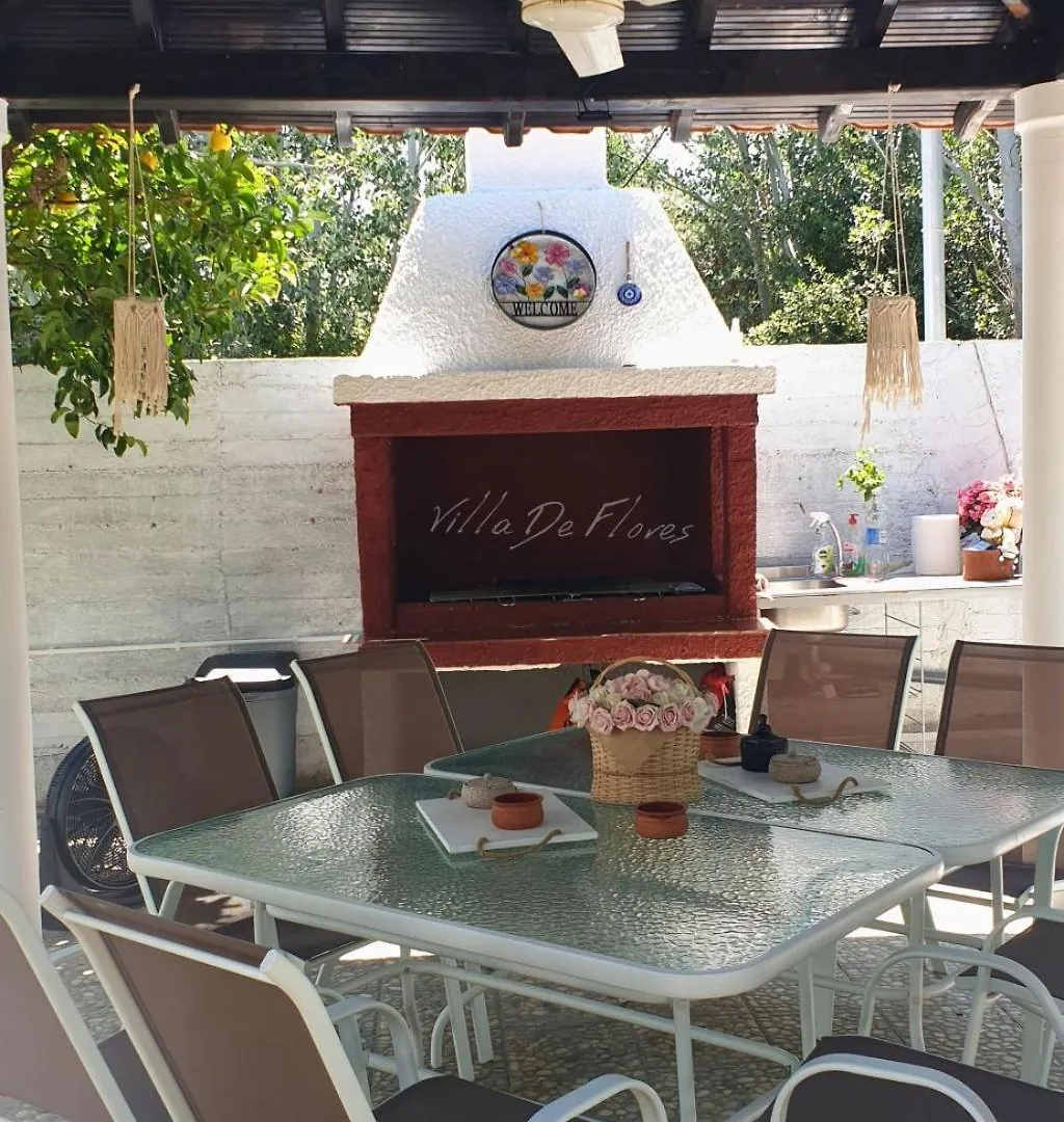 Apartament Villa De Flores Toroni